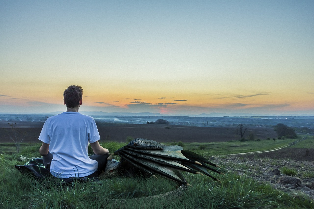 Men’s Summer Fashion 2025: Best Oversized T-Shirts for Cool, Stylish Comfort | THE ZAINLY